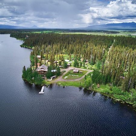 Escott Bay Resort Anahim Lake エクステリア 写真